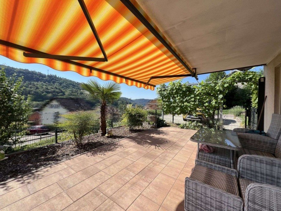Terrasse zur Wohnung Erdgeschoss Einfamilienhaus St�hlingen
