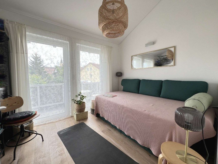 DG Jugend-/Kinder-/G�stezimmer mit Balkon Einfamilienhaus Waldshut-Tiengen