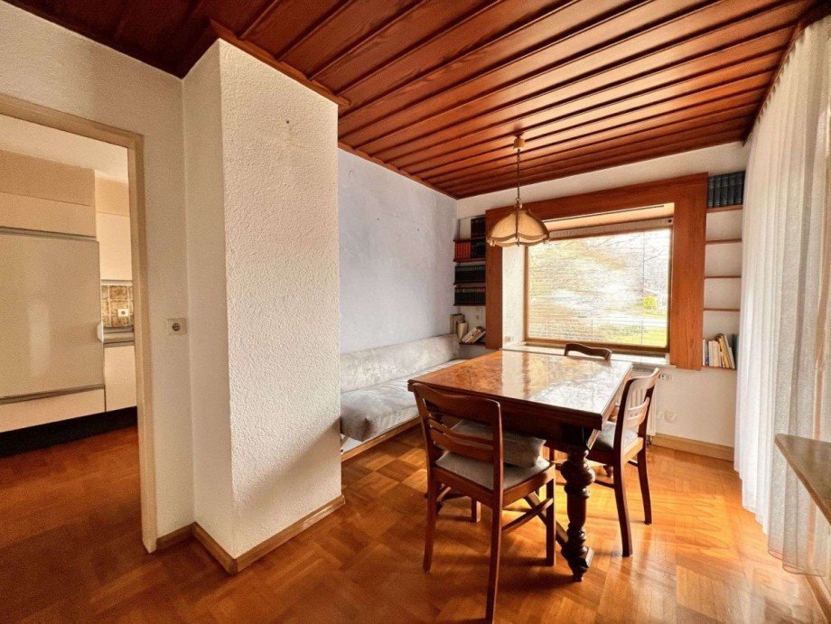 Wohnraum EG-Wohnung Zweifamilienhaus St�hlingen