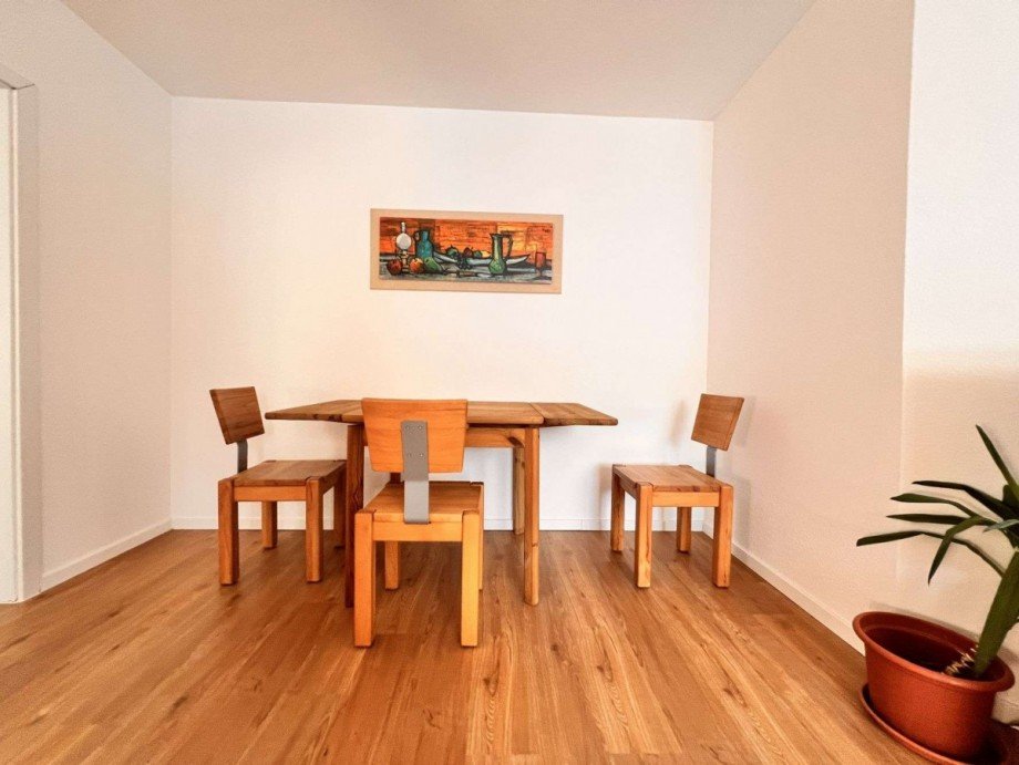 Essplatz Erdgeschosswohnung G�rwihl