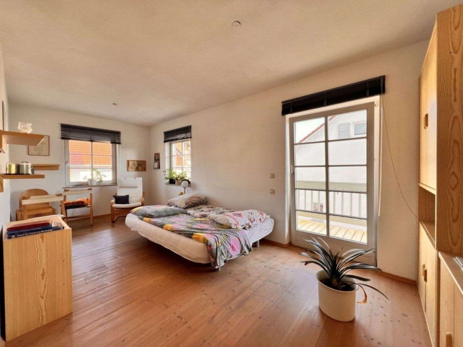 Kinderzimmer 1 - mit Balkon Etagenwohnung Dogern