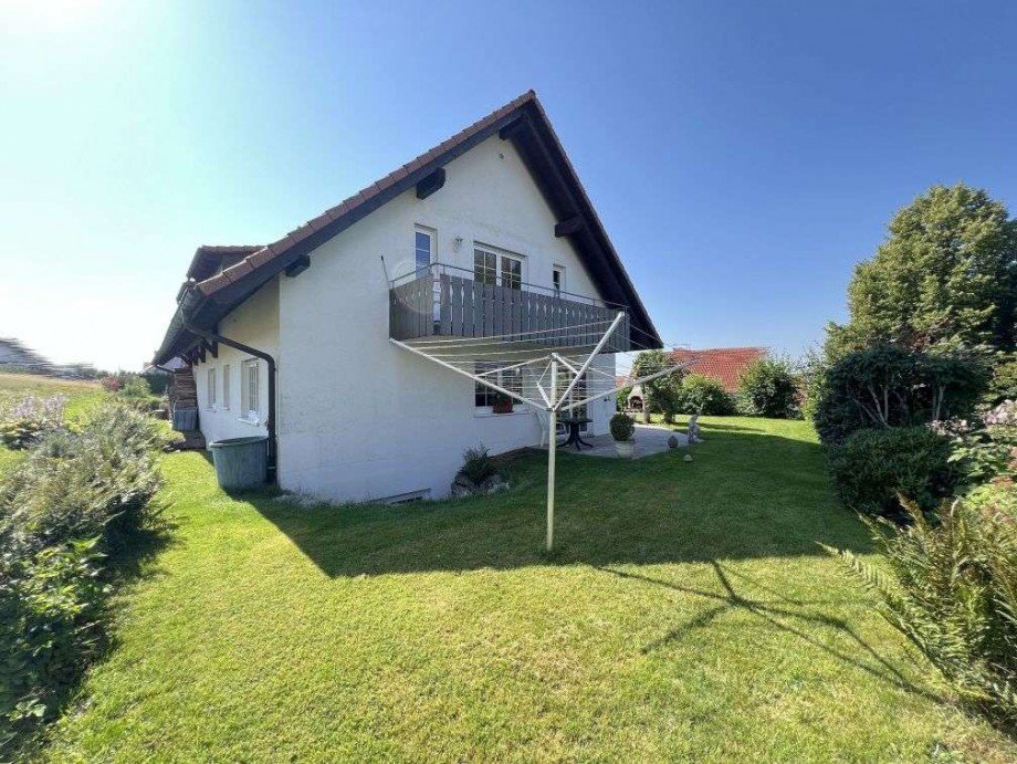 Frei stehende Top-Immobilie Einfamilienhaus H�chenschwand