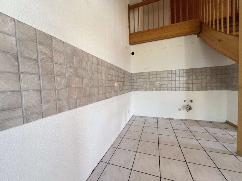 Gro�e Einbauk�che mit Dunstabzugshaube m�glich Dachgeschosswohnung Rheinfelden (Baden)