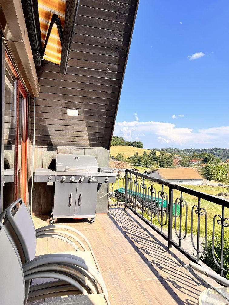 Ansprechender Balkon im OG Ferienhaus Herrischried