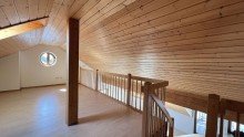 Galerie Klasse Galeriewohnung mit sch�nem Balkon in kleiner Wohneinheit