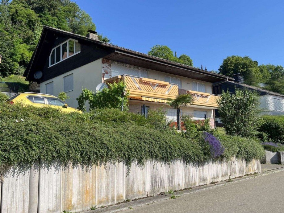alles befestigt, angelegt und bepflanzt Einfamilienhaus St�hlingen
