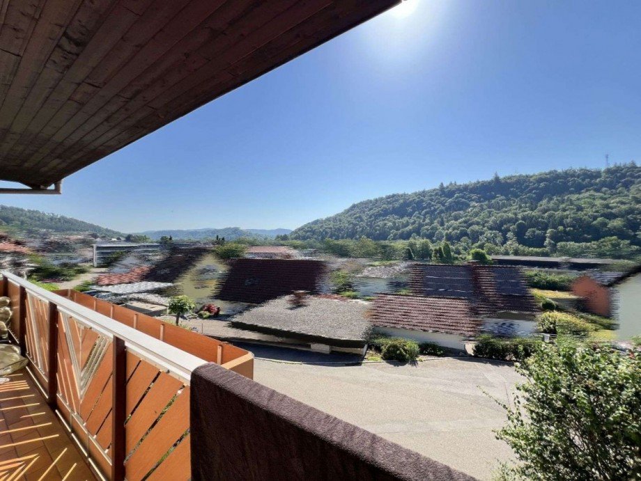Balkon Wohnung Mittgeschoss Mehrfamilienhaus St�hlingen
