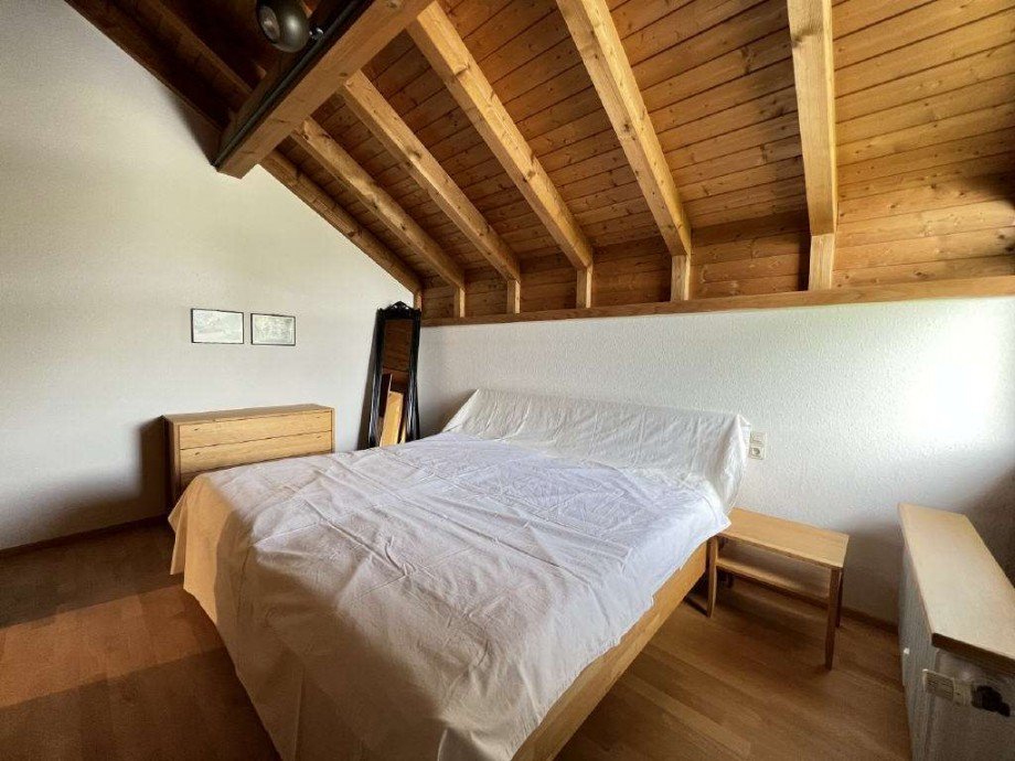 Schlafzimmer im DG1 Maisonettewohnung �hlingen-Birkendorf