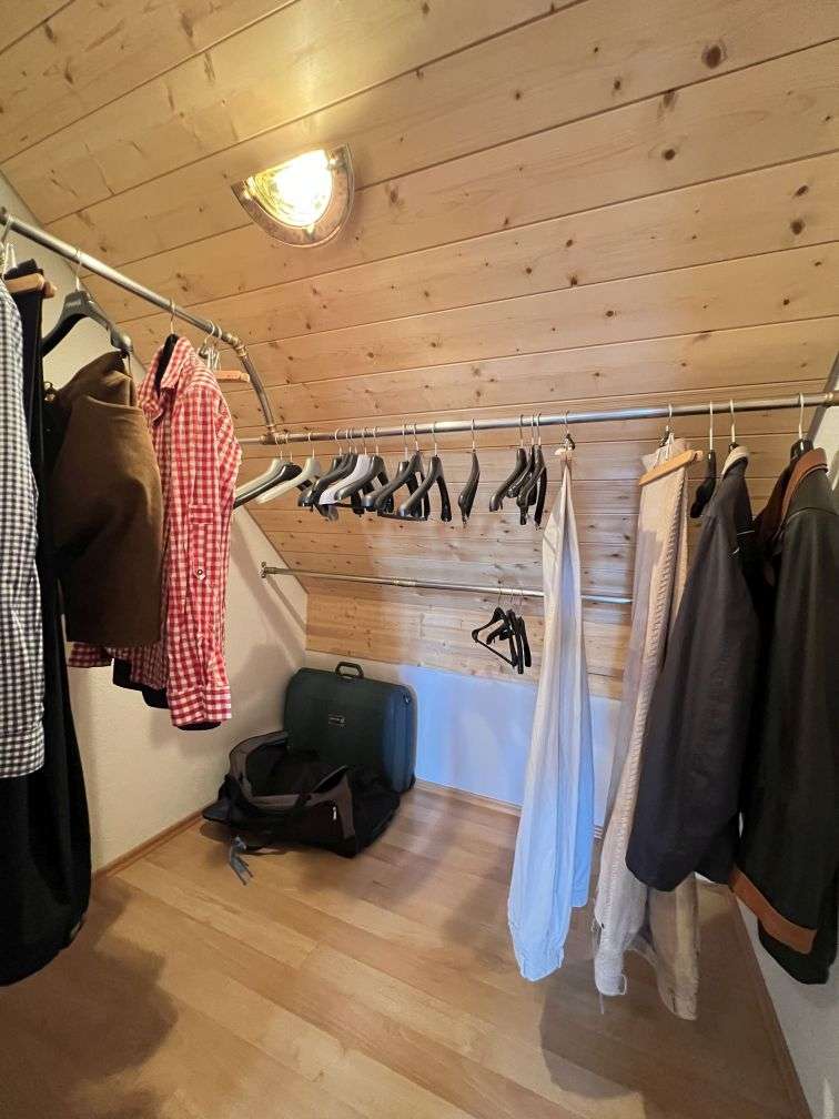 Begehbarer Kleiderschrank Einfamilienhaus H�chenschwand