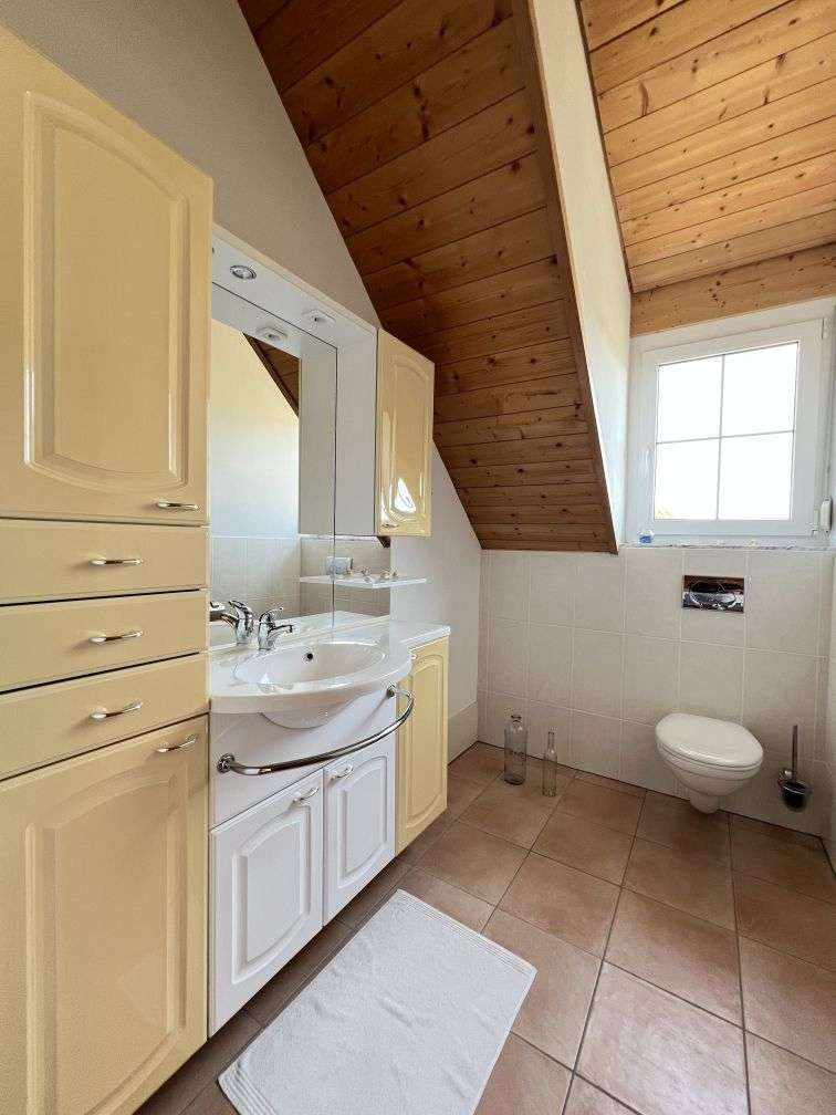 WC zum G�steapartment Einfamilienhaus H�chenschwand