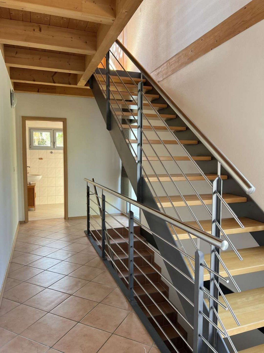 Flur / Treppe zum Obergeschoss Einfamilienhaus G�rwihl