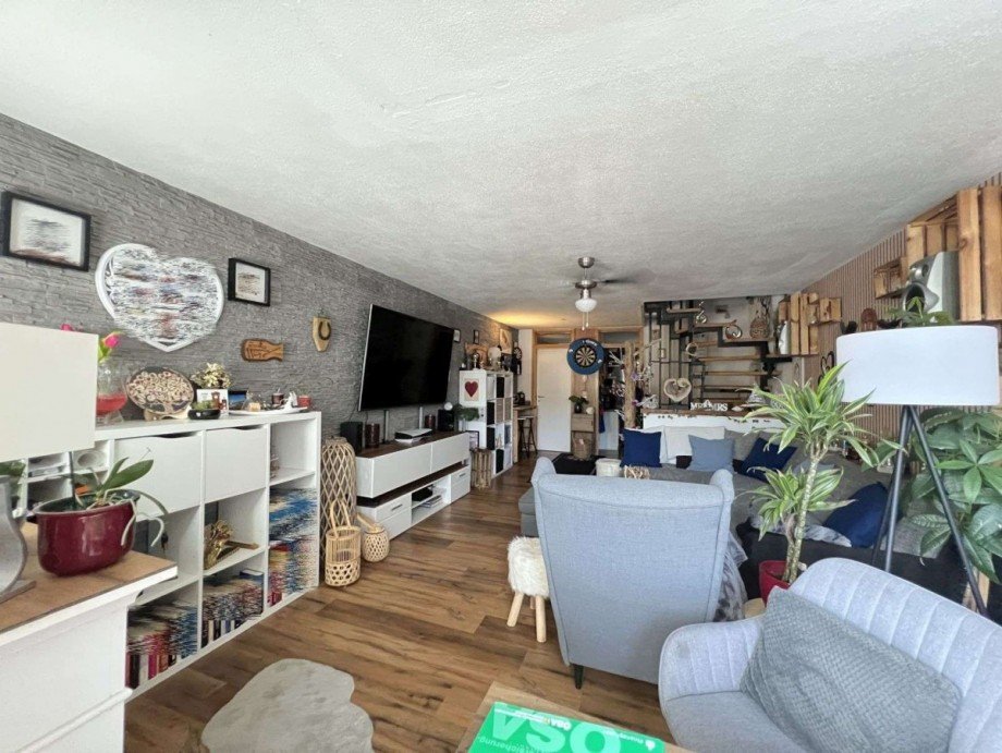 Wohn-/Esszimmer Reihenmittelhaus St�hlingen