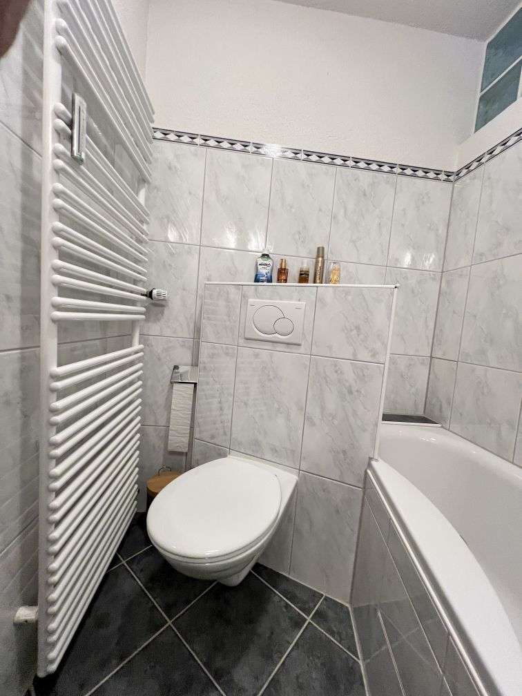 modernisiertes Badezimmer Etagenwohnung Herrischried