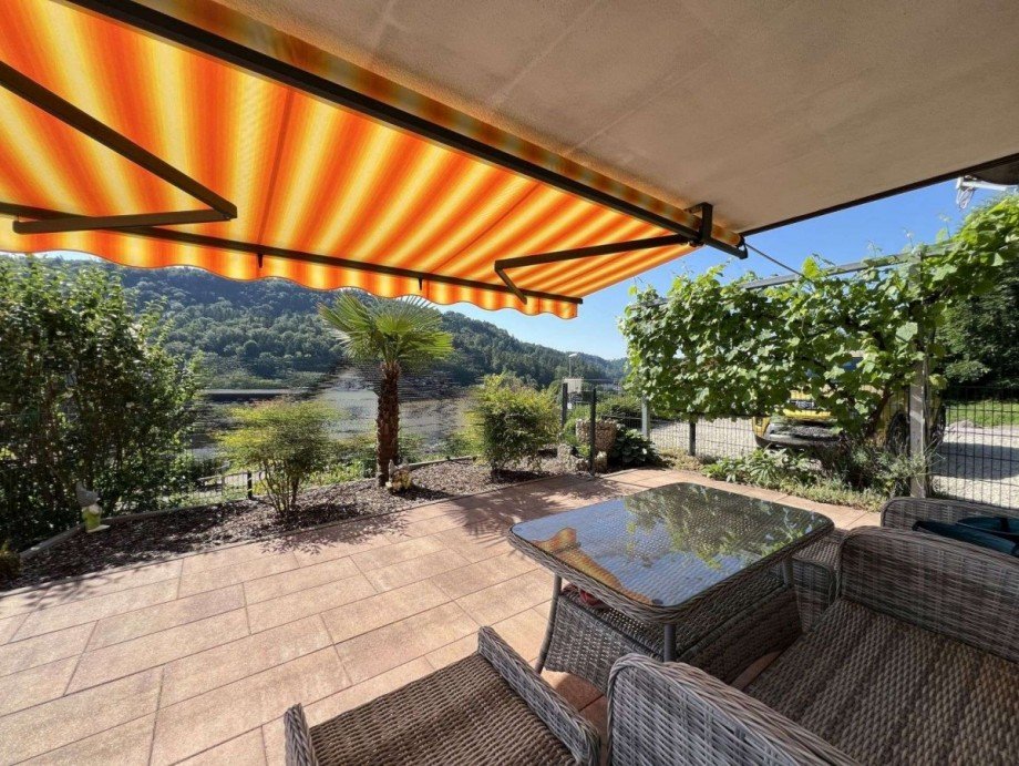 Terrasse zur Wohnung Erdgeschoss Mehrfamilienhaus St�hlingen