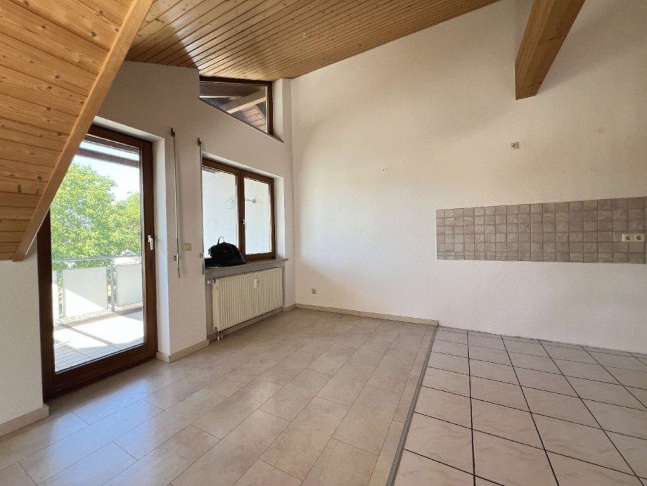 Essplatz und offene Wohnk�che Dachgeschosswohnung Rheinfelden (Baden)