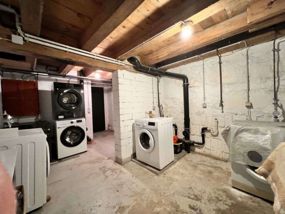 Platz f�r eine Waschmaschine Erdgeschosswohnung G�rwihl