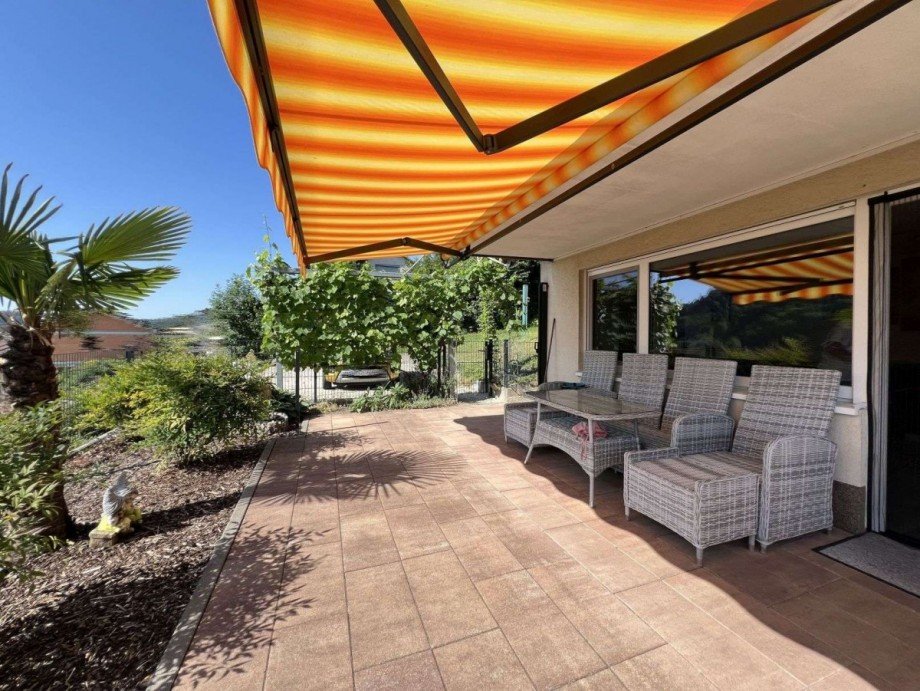 Terrasse zur Wohnung Erdgeschoss Mehrfamilienhaus St�hlingen