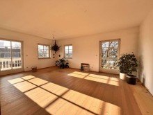 Lichtdurchfluteter Wohnraum mit Parkettboden Eine ETW mit Platz wie im EFH in Dogern