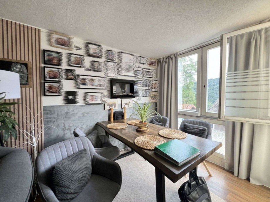heller Essbereich Maisonettewohnung St�hlingen