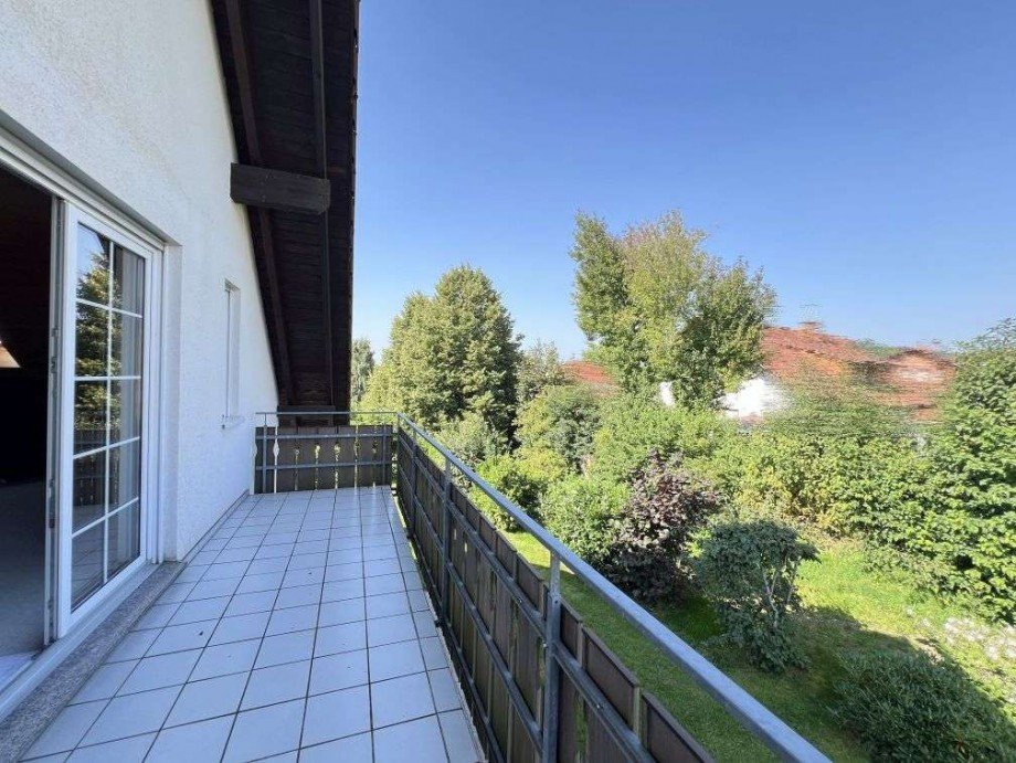 Balkon am Kinderzimmer Einfamilienhaus H�chenschwand