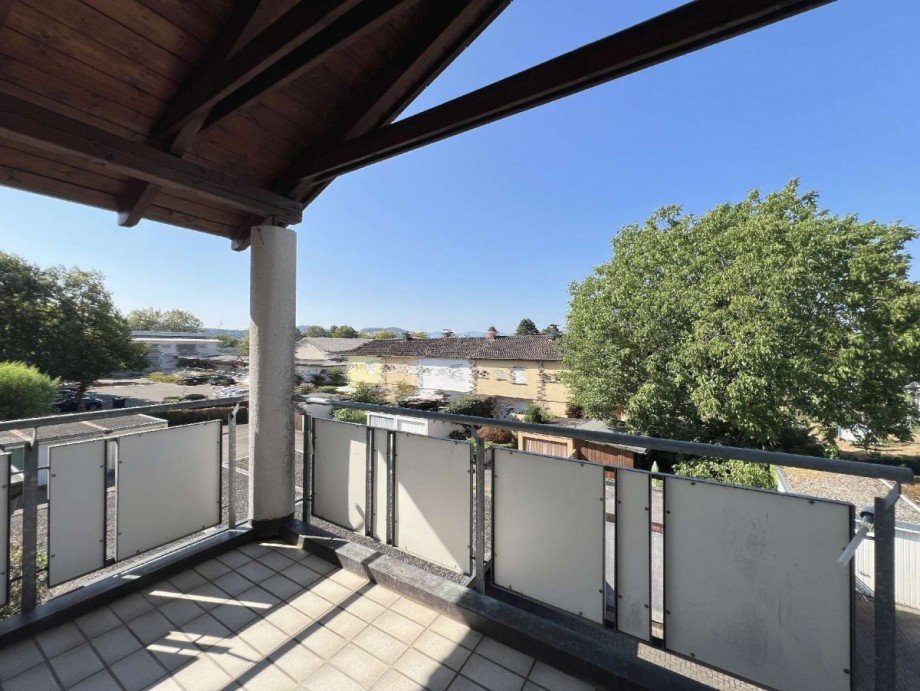 Viel Privatsph�re - kein st�rendes vis-a-vis Dachgeschosswohnung Rheinfelden (Baden)