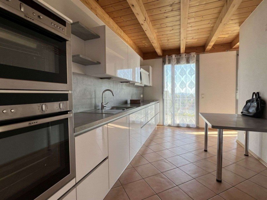 Einbauk�che inklusive Einfamilienhaus G�rwihl