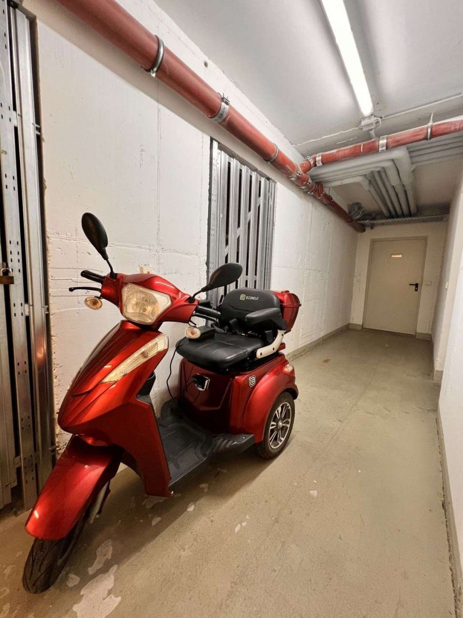 echt barrierefrei - bis in die Keller.... Etagenwohnung Bad S�ckingen